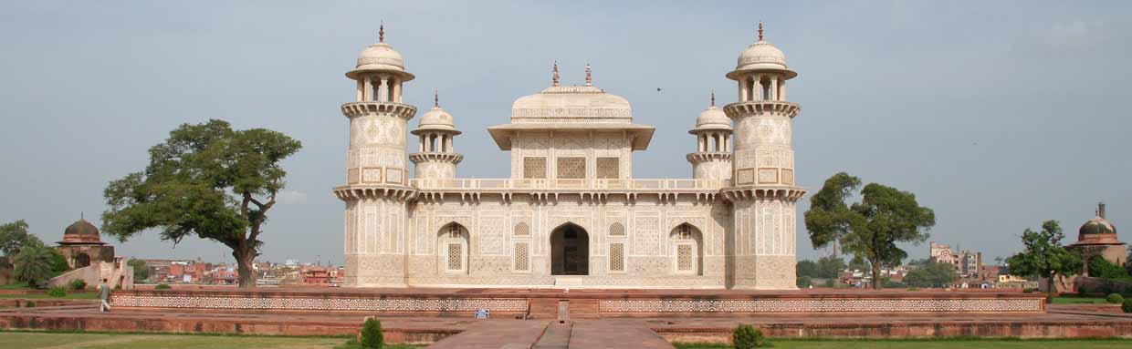 Baby Taj in Agra © P Vashistha